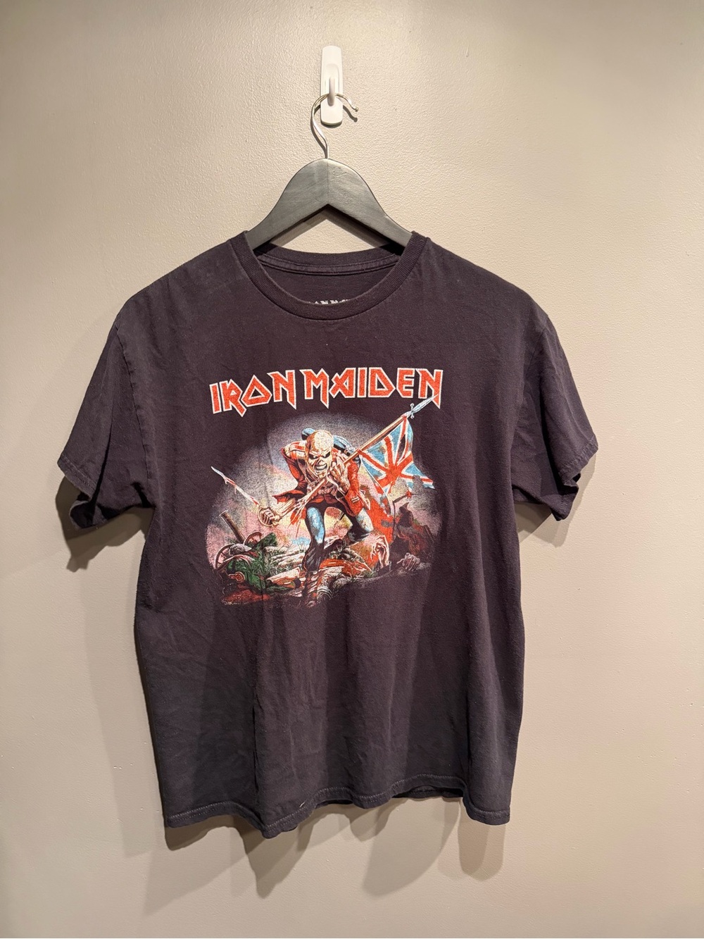 Iron Maiden Eddie Graphic T Shirt Mens Medium Black Band Tee 2023 Heavy Metal